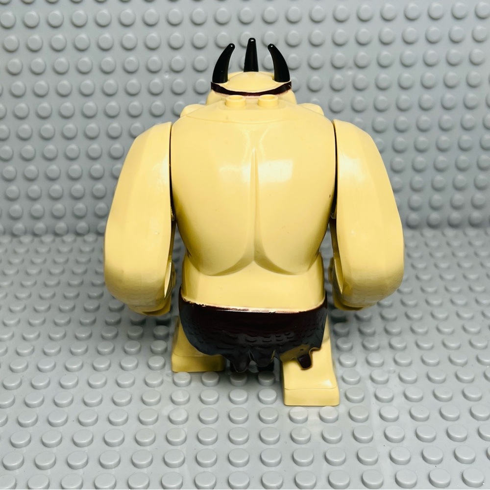 Great Goblin Lord of the Rings Custom Minifigure - Picture 2 of 3
